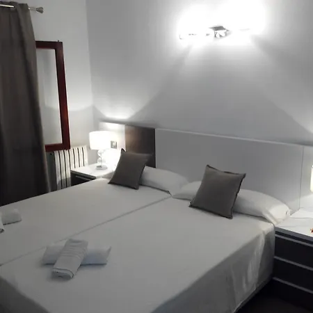 米斯特拉尔旅馆